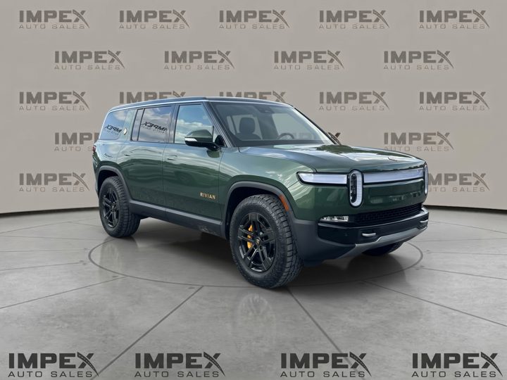 Rivian R1S, Moussawir 1