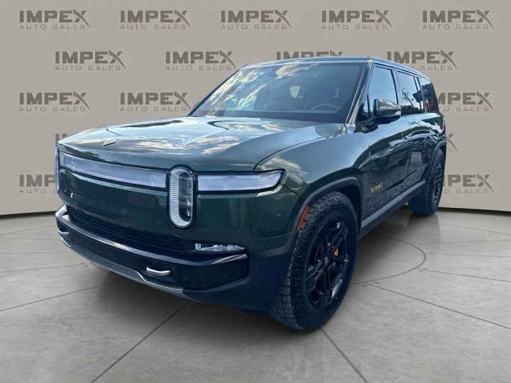 Rivian R1S, Moussawir 3